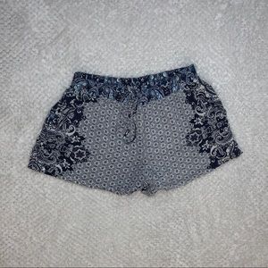 Patterned cotton shorts